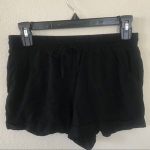 FOREVER 21 BLACK SOFT SHORTS TIE WAIST